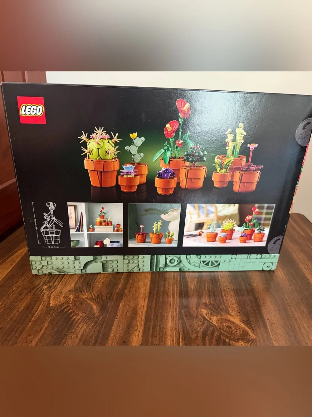 Lego Botanical Collection Tiny Plants - Green, Orange, Pink, Purple, Yellow